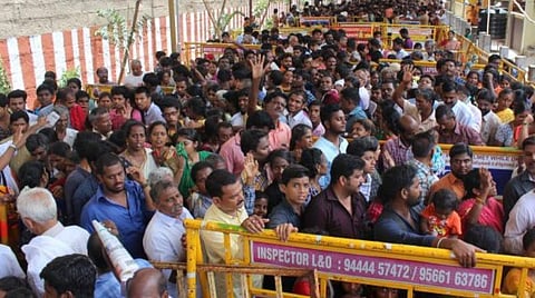 அத்திவரதர் பாதுகாப்புப் பணி: போலீஸாருக்கு ஐபிஎஸ் அதிகாரிகள் சங்கம் மனம் திறந்த பாராட்டு