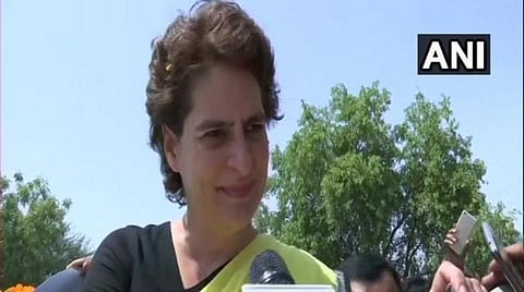 சோன்பத்ரா மக்கள் அச்சத்தில் வாழ்கின்றனர்: ட்விட்டரில் உ.பி. அரசை விளாசிய பிரியங்கா