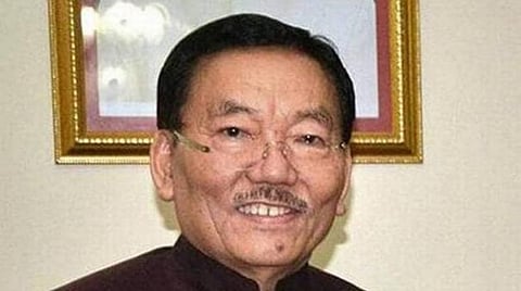 ‘தனிமரம்’ ஆனார் சிக்கிம் முன்னாள் முதல்வர் சாம்லிங்: மீதமிருந்த 2 எம்எல்ஏக்களும் ஆளும் கட்சியில் ஐக்கியம்