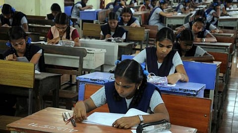 10, 11, 12-ம் வகுப்புகளுக்கான காலாண்டு தேர்வுகள் செப்.12-ம் தேதி தொடக்கம்