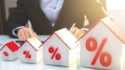 குறையும் ரெப்போ வட்டி; குறையாத வீட்டுக் கடன் வட்டி!