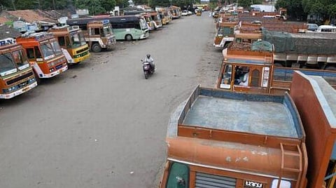 தனியார் குடிநீர் லாரி உரிமையாளர்கள் ஸ்டிரைக் வாபஸ்; அரசுடன் நடத்திய பேச்சுவார்த்தையில் உடன்பாடு