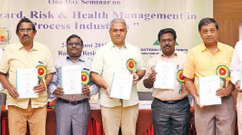 தொழிற்சாலைகள் பாதுகாப்பில் முதலிடம் வகிக்கும் தமிழகம்!