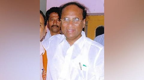 மாயமான ஆந்திர சட்டப்பேரவை மர சாமான்கள் முன்னாள் சபாநாயகர் வீடு, ஷோரூமில் மீட்பு