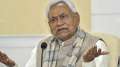 தலைமைச் செயலக ஊழியர்கள் அலுவலகத்துக்கு ஜீன்ஸ், டிஷர்ட் அணிந்துவர தடை: பிஹார் அரசு உத்தரவு