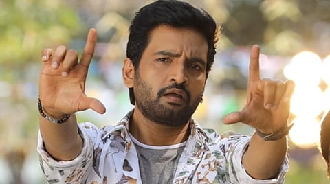 சந்தானத்தின் ட்ரிபிள் அவதாரம்