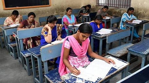 6,491 காலி பணியிடங்களை நிரப்ப டிஎன்பிஎஸ்சி குரூப்-4 இன்று நடக்கிறது: 17 லட்சம் பேர் எழுதுகின்றனர்