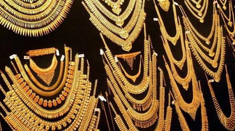 உச்சத்தைத் தொட்டது தங்கத்தின் விலை: சவரன் ரூ.30 ஆயிரத்தைத் தொட ரூ.168 மட்டுமே மிச்சம்