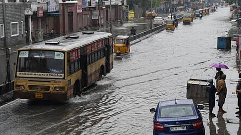 தமிழகம் மற்றும் புதுச்சேரியில் அனைத்து மாவட்டங்களிலும் மழை பெய்ய வாய்ப்பு: வானிலை ஆய்வு மையம் தகவல்