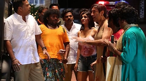 முதல் பார்வை: ஜாம்பி