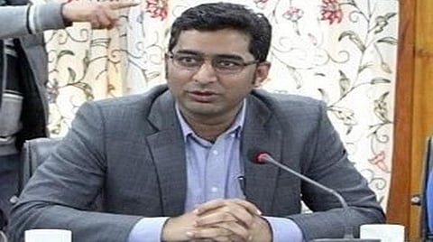 ஸ்ரீநகர் மாவட்ட நீதிபதி ஷாகித் சவுத்ரி