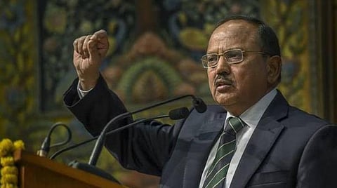 காஷ்மீரில் ராணுவக் குவிப்பு தீவிரவாதிகளை ஒழிக்கவே; மக்களைக் கட்டுப்படுத்த அல்ல: அஜித் தோவல் விளக்கம்