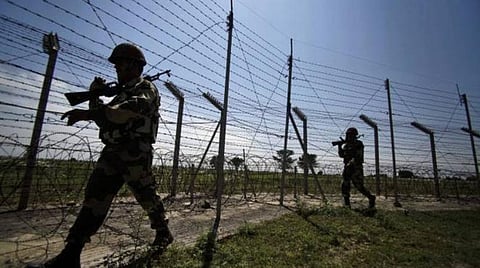 எல்லையில் பாகிஸ்தான் ராணுவம் 2-வது நாளாக அத்துமீறல்