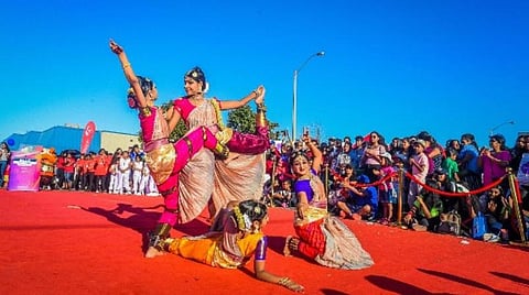 2 லட்சம் மக்கள் திரண்ட ‘தமிழர் தெருவிழா’: கனடா நாட்டில் 5-வது ஆண்டாக மாபெரும் ஒன்றுகூடல்!