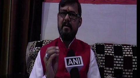 உத்தரப் பிரதேச போக்குவரத்துத் துறை அமைச்சர் அசோக் கட்டாரியா இன்று ஹம்ரிப்பூரில் ஏஎன்ஐக்கு பேட்டி அளிக்கிறார்.