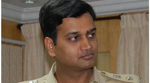 ‘ஒளிய தெரியாதவன் தலையாரி வீட்டில் ஒளிந்த கதை’ சிபிஐ டிஐஜிக்கு ரூ. 2 கோடி லஞ்சம் கொடுக்க முயன்ற உள்துறை அதிகாரி உட்பட 3 பேர் கைது