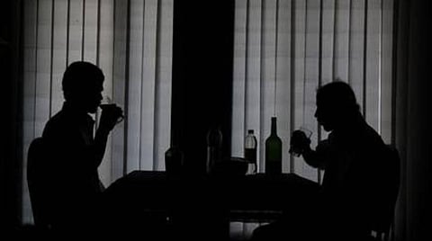 பணியின்போது மது போதையில் இருந்த காவல் ஆய்வாளர்: துறைரீதியான நடவடிக்கைக்கு பரிந்துரை