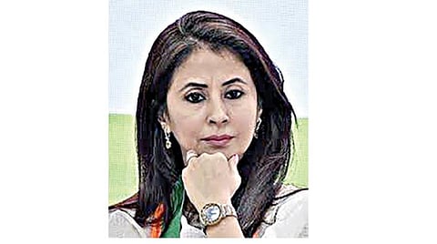 எந்த அரசியல் கட்சியிலும் நான் சேரவில்லை: நடிகை ஊர்மிளா விளக்கம்