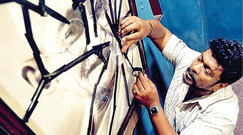 திரை விமர்சனம் - ஒத்த செருப்பு சைஸ் 7