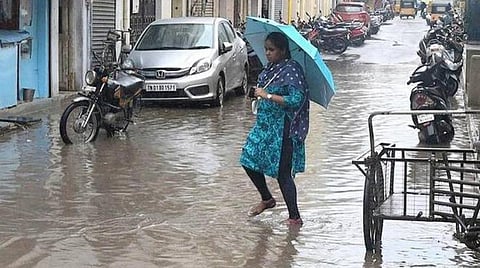 வடகிழக்கு பருவமழை முன்னெச்சரிக்கை நடவடிக்கைகள்: முதல்வர் தலைமையில் 23-ல் ஆலோசனை