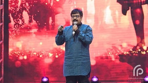 'பிகில்' இசை வெளியீட்டுப் பேச்சால் சர்ச்சை: விவேக் விளக்கம்