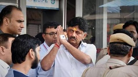 சிவக்குமாருக்கு 15-ம் தேதி வரை காவல்: அமலாக்கப் பிரிவு விசாரணைக்கும் அனுமதி