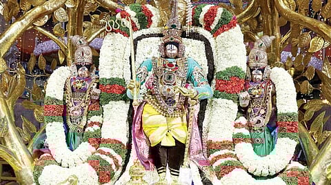 திருப்பதி பிரம்மோற்சவத்தின் 4-ம் நாளான நேற்று மலையப்ப சுவாமி, கற்பக விருட்ச வாகனத்தில் ஸ்ரீதேவி, பூதேவி சமேதமாய் எழுந்தருளி பக்தர்களுக்கு அருள் பாலித்தார்.