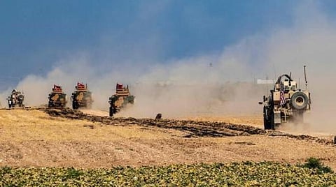 சிரியாவில் மருத்துவமனை மீது பீரங்கி தாக்குதல்: 7 பேர் காயம்