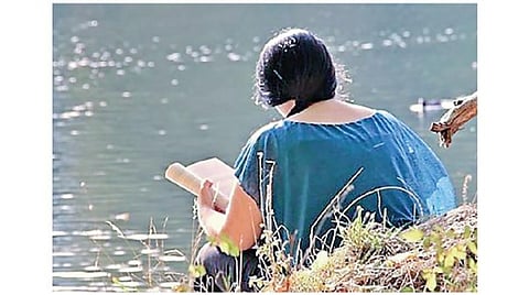 வாசிப்பை நேசிப்போம்: துணிவு தந்த புத்தகங்கள்