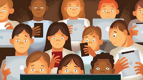 அலசல்: வலைதளத்தில் சிக்கும் சிறுவர்கள்!