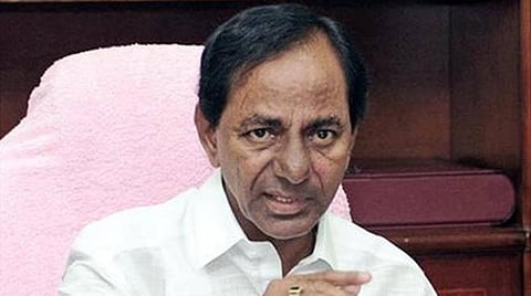 தெலங்கானாவில் 4-வது நாளாக போக்குவரத்து ஊழியர்கள் ஸ்டிரைக்; பணிக்கு வராத 45 ஆயிரம் பேர் மீது ‘டிஸ்மிஸ்' நடவடிக்கை எடுக்க முடிவு- தெலங்கானா முதல்வர் கே.சந்திரசேகர ராவ் எச்சரிக்கை