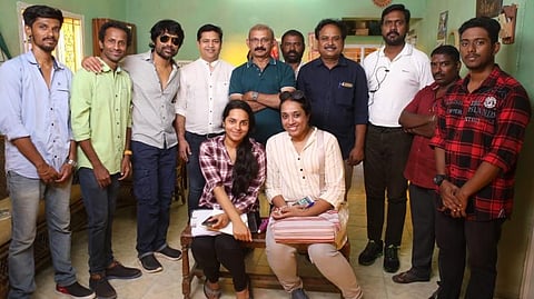 ராதா மோகன் - எஸ்.ஜே.சூர்யா இணையும் படத்தின் ஷூட்டிங் தொடக்கம்: காதலர் தினத்தில் வெளியீடு