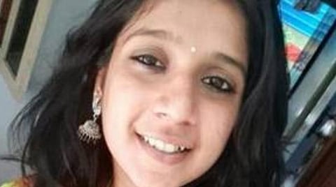 உயிரிழந்த சுபஸ்ரீ: கோப்புப்படம்