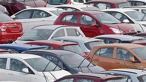 தொடரும் சரிவு: வாகன விற்பனை செப்டம்பரில் 22 சதவீதம் வீழ்ச்சி