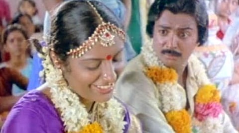 பாக்யராஜுக்கும் மணிவண்ணனுக்கும் கத்திச்சண்டை; ’கோபுரங்கள் சாய்வதில்லை’ - அப்பவே அப்படி கதை