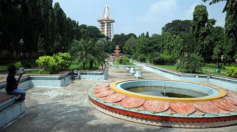 அண்ணா நகர் டவர் பூங்காவில் ஆக்கிரமித்துள்ள தனியார் கிளப் கட்டுமானங்களை இடிக்கும் நடவடிக்கைக்கு தடை விதிக்க முடியாது: உயர் நீதிமன்ற நீதிபதிகள் உத்தரவு