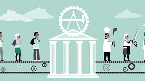 மொழிபெயர்ப்பு: முதன்மை பாடங்களுக்கு நிகராக தொழிற்கல்வி பாடங்களையும் கருதுவது குறித்து சி.பி.எஸ்.இ.யிடம் பேசுவேன்: சிசோடியா