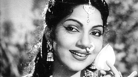 தரைக்கு வந்த தாரகை: மறக்க முடியாத தாரகை