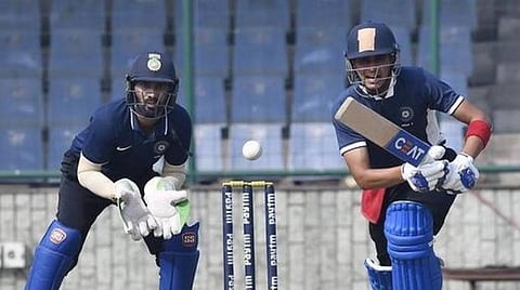 ஷுப்மன் கில்லிடம் 9 ரன்களில் தோல்வி அடைந்த இந்தியா ஏ அணி: மயங்க் அகர்வால் அதிரடி சதம்