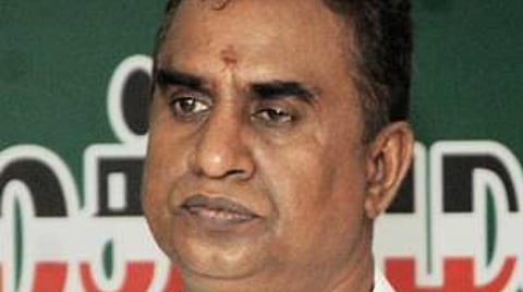 ‘என் மீதான குற்றச்சாட்டு அரசியல் உள்நோக்கம் கொண்டது’- உயர் நீதிமன்றத்தில் அமைச்சர் எஸ்.பி.வேலுமணி பதில்மனு: ஆரம்பகட்ட விசாரணையை முடிக்க நீதிபதிகள் கெடு