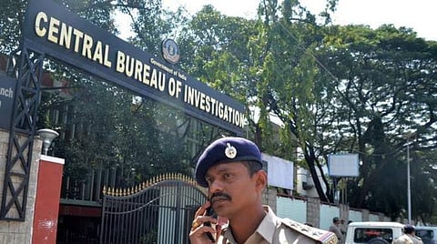 ரூ.7,000 கோடி வங்கி மோசடி: 35 வழக்குகளைப் பதிவு செய்தது சிபிஐ, 169 இடங்களில் சோதனை
