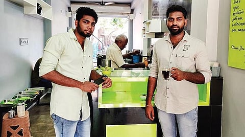 வாழ்வு இனிது: வீடு தேடிவரும் கருப்பட்டி காபி!