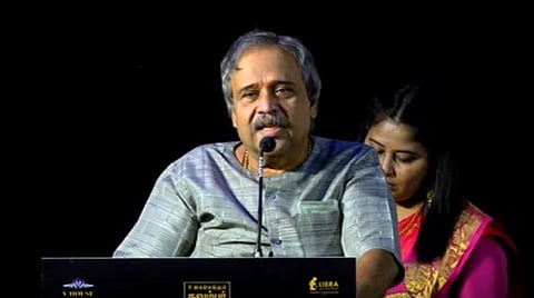 திரையரங்க உரிமையாளர்களைத் தயவுசெய்து திட்டாதீர்கள்: ரோகிணி பன்னீர்செல்வம் வேண்டுகோள்