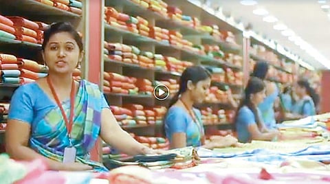 இப்போ இதுதான் பேச்சு: இனி, பெண்கள் உட்காரட்டும்!