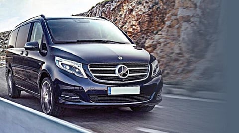 மெர்சிடிஸ் பென்ஸின் பிரம்மாண்ட எம்பிவி