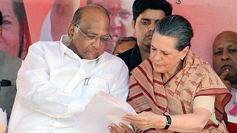 மகாராஷ்டிராவில் கூட்டணி ஆட்சி: சோனியா காந்தியுடன் சரத் பவார் இன்று சந்திப்பு