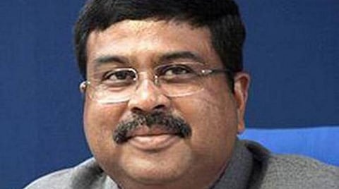 பிபிசிஎல் பங்குகளை வாங்க பொதுத் துறை நிறுவனங்கள் அனுமதிக்கப்படாது: மத்திய அமைச்சர தர்மேந்திர பிரதான் தகவல்