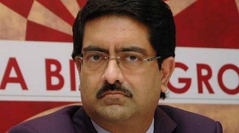 வோடஃபோன் ஐடியா நிறுவனம் நஷ்டம் எதிரொலி: குமார் மங்களம் பிர்லாவுக்கு ரூ.21,000 கோடி இழப்பு