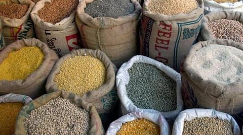 தமிழகத்தில் உணவுப் பொருட்களில் கலப்படம் செய்யப்படுவது தொடர்பாக விழிப்புணர்வு ஏற்படுத்தக்கோரிய மனு தள்ளுபடி