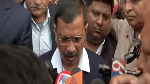 டெல்லி தீ விபத்து: உயிரிழந்தோரின் குடும்பத்துக்கு ரூ.10 லட்சம் இழப்பீடு; முதல்வர் கேஜ்ரிவால் அறிவிப்பு